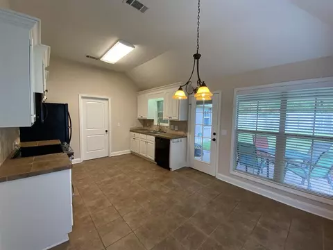 155 Millhouse Dr, Madison, MS 39110 photo 3
