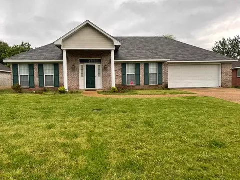 719 Prominence Dr, Flowood, MS 39232 photo 1