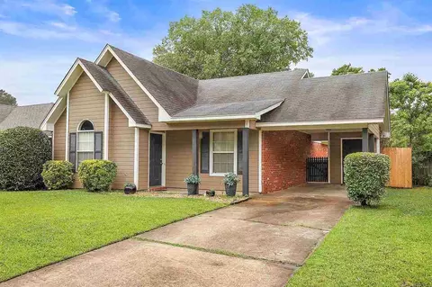 207 Falcon Cv, Brandon, MS 39047 photo 2