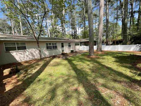 1329 E 3rd St, Forest, MS 39074 photo 2