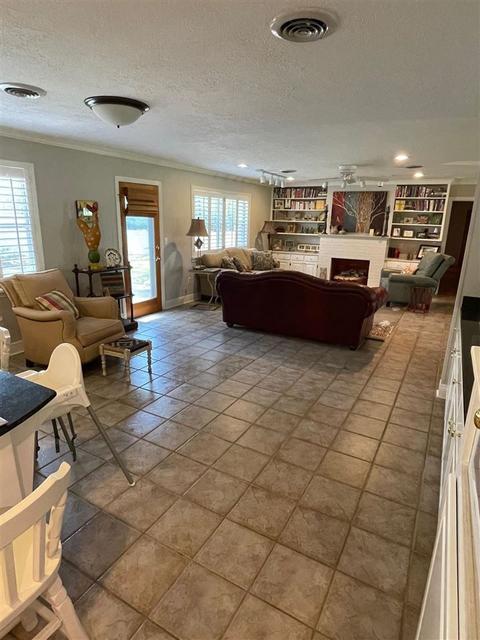 1329 E 3rd St, Forest, MS 39074 photo 10