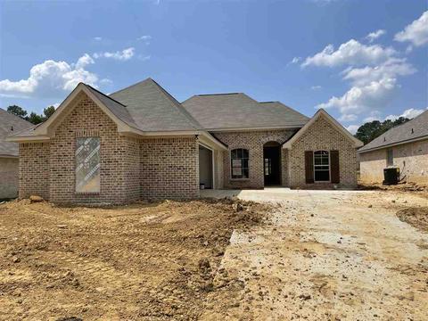 1010 Silver Cir, Pearl, MS 39208 photo 1