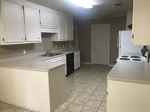 356 S S Pl, Madison, MS 39110 photo 4