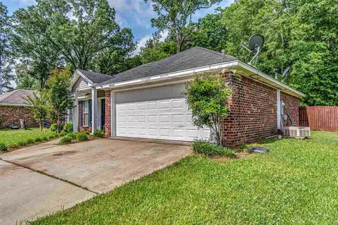209 Berlin Pl, Byram, MS 39272 photo 2