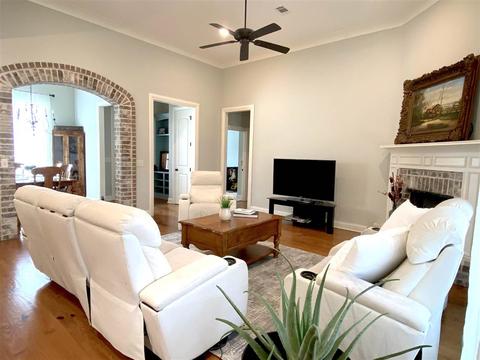 318 Emerald Way, Brandon, MS 39047 photo 4