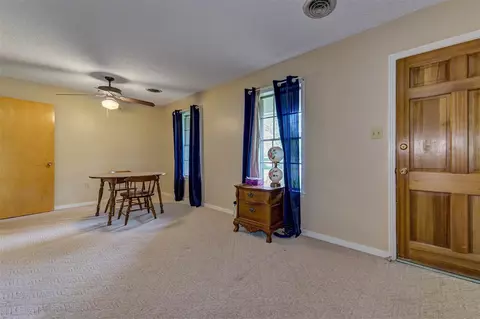 409 Wayne St, Clinton, MS 39056 photo 5