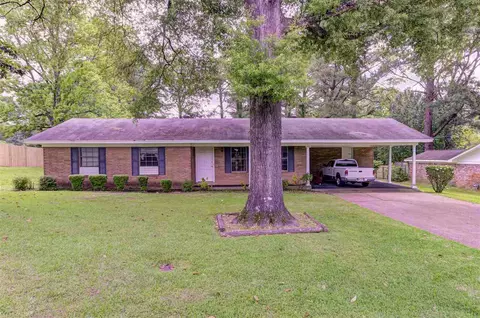 409 Wayne St, Clinton, MS 39056 photo 2
