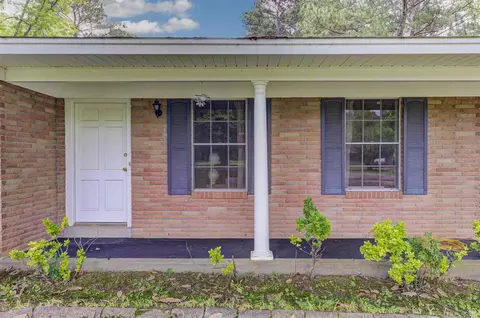 409 Wayne St, Clinton, MS 39056 photo 4