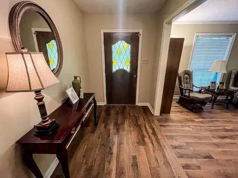 135 Summit Ridge Dr, Brandon, MS 39042 photo 2