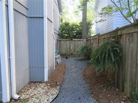 1808 Belmont St, Jackson, MS 39202 photo 4