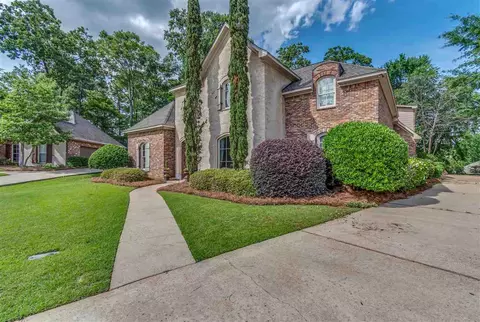 561 Silverstone Dr, Madison, MS 39110 photo 3
