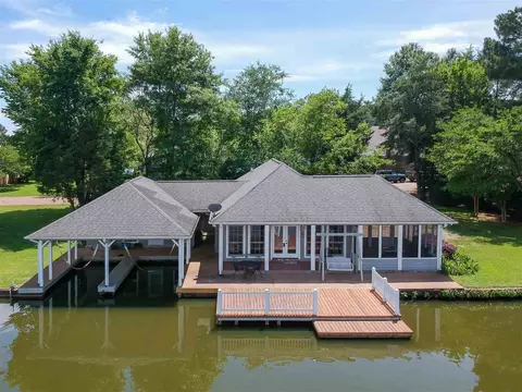 140 Bridgewater Dr, Madison, MS 39110 photo 1