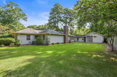 853 Timberlain Dr, Jackson, MS 39211 photo 4