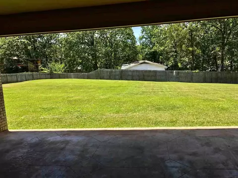 917 W Ridge Dr, Jackson, MS 39209 photo 10