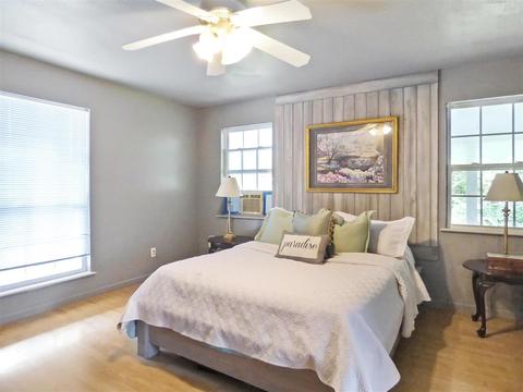 420 W Main St, Raymond, MS 39154 photo 8