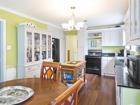 420 W Main St, Raymond, MS 39154 photo 6