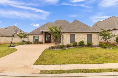 412 Emerald Trl, Brandon, MS 39047 photo 1