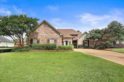 706 Chickasaw Dr, Flowood, MS 39232 photo 2