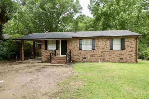 3033 Woodview Dr, Jackson, MS 39212 photo 1