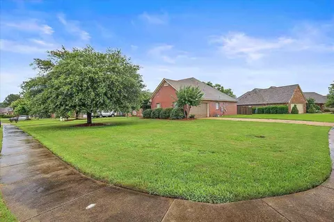 106 Providence Dr, Madison, MS 39110 photo 3