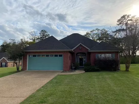 1016 Wolf Holw, Wesson, MS 39191 photo 1