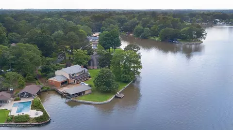 115 Swallow Dr, Brandon, MS 39047 photo 9
