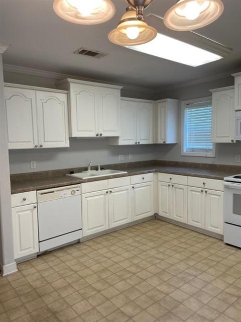 1906 Twin Pine Dr, Pearl, MS 39208 photo 13