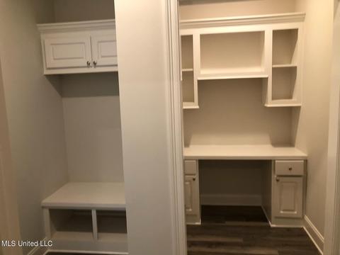 125 Chartleigh Cir, Canton, MS 39046 photo 3