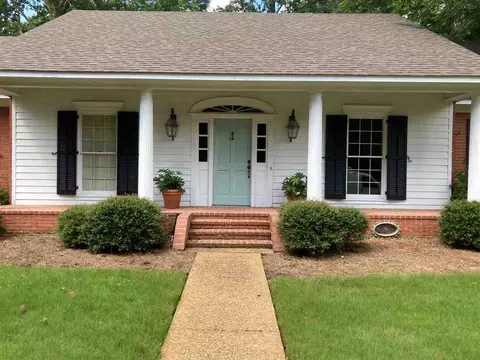 5313 Fairway St, Jackson, MS 39211 photo 1