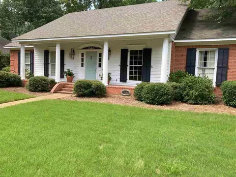 5313 Fairway St, Jackson, MS 39211 photo 2