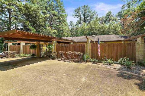 1551 Douglass Dr, Jackson, MS 39211 photo 3
