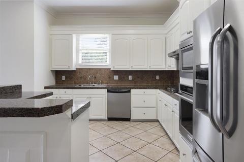 548 Silverstone Dr, Madison, MS 39110 photo 4