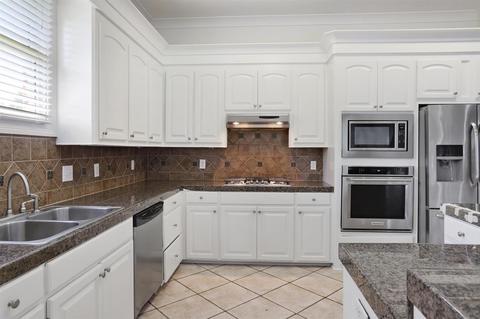 548 Silverstone Dr, Madison, MS 39110 photo 5