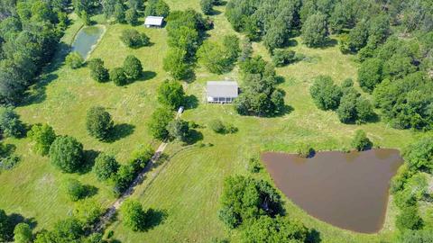 208 Twelve Oaks Trce, Canton, MS 39046 photo 1