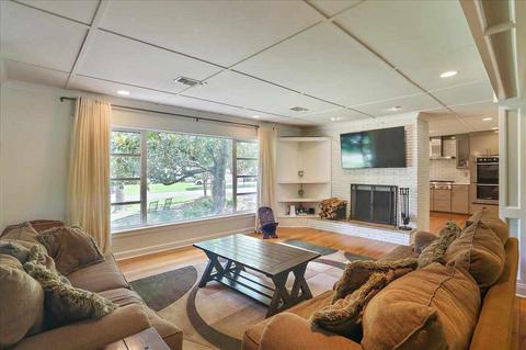 4215 Athens Dr, Jackson, MS 39211 photo 7