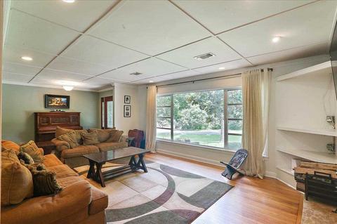 4215 Athens Dr, Jackson, MS 39211 photo 10