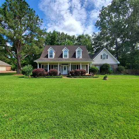 342 Amanda Ln, Byram, MS 39272 photo 1
