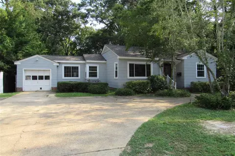 4364 Henderson Cir, Jackson, MS 39206 photo 2