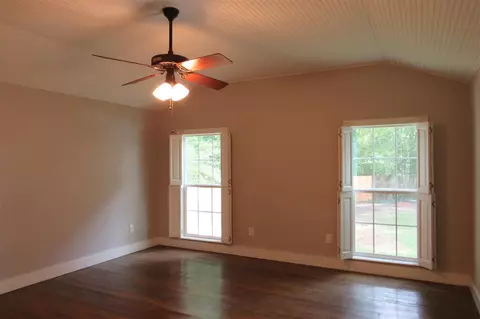 4364 Henderson Cir, Jackson, MS 39206 photo 17