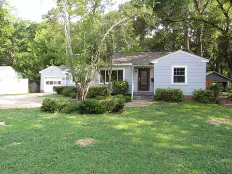 4364 Henderson Cir, Jackson, MS 39206 photo 1