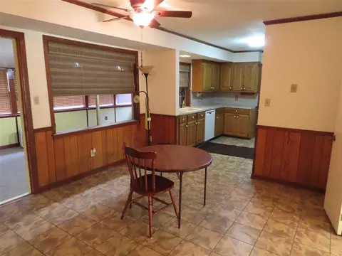 300 Hampton St, Clinton, MS 39056 photo 7