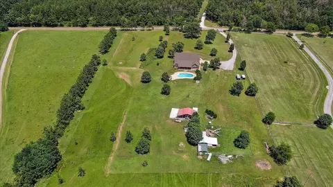 491 Sharon Rd, Canton, MS 39046 photo 10