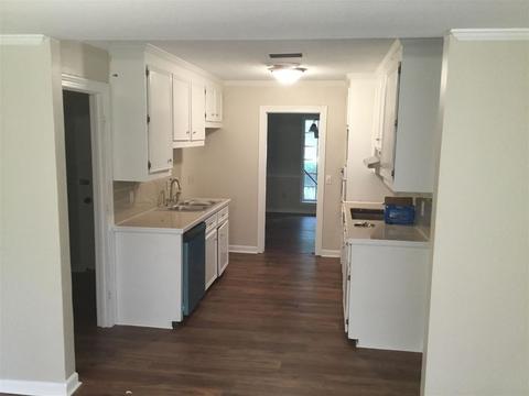 5054 Riverwood Cir, Jackson, MS 39211 photo 7