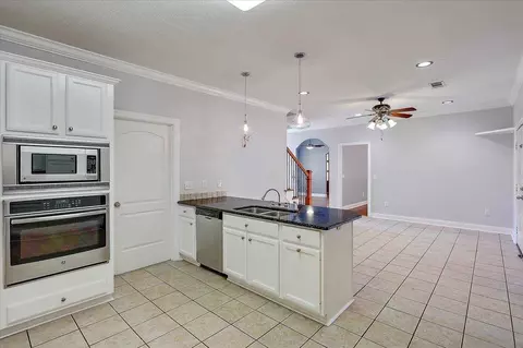 1005 Legacy Cir, Brandon, MS 39042 photo 10