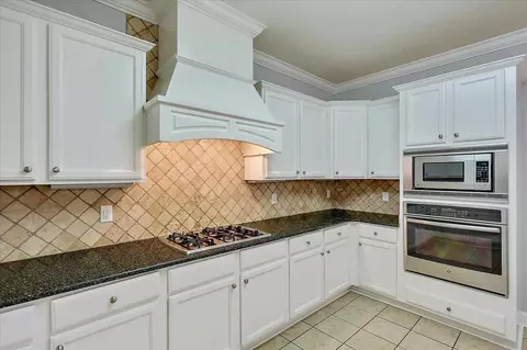 1005 Legacy Cir, Brandon, MS 39042 photo 12