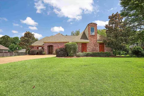 1005 Legacy Cir, Brandon, MS 39042 photo 2