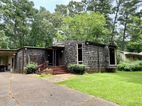 1428 Eastover Dr, Jackson, MS 39211 photo 1