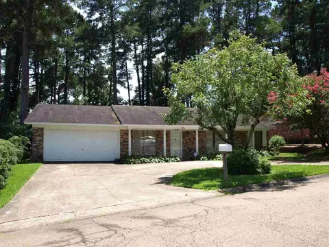 1010 Post Rd, Clinton, MS 39056 photo 1