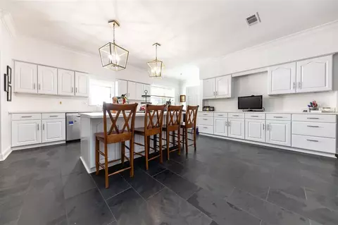 901 Gillespie St, Jackson, MS 39202 photo 8