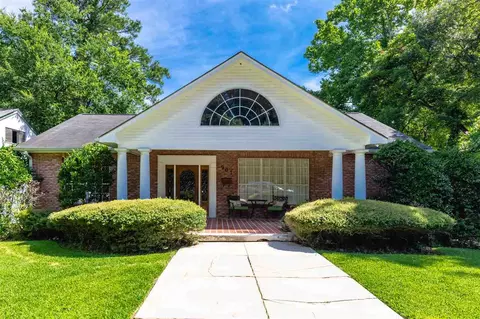 901 Gillespie St, Jackson, MS 39202 photo 1
